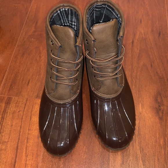 Duck Boots - Picture 5 of 5